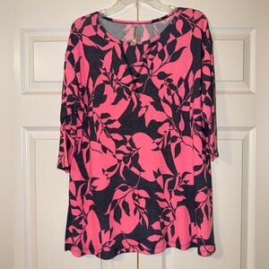 Dear Scarlett Pink and Black Leaf Print Tunic